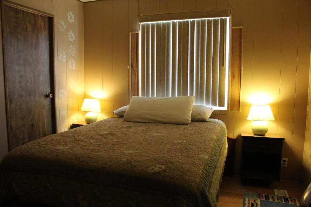Lakeshore Motel Wofford Heights